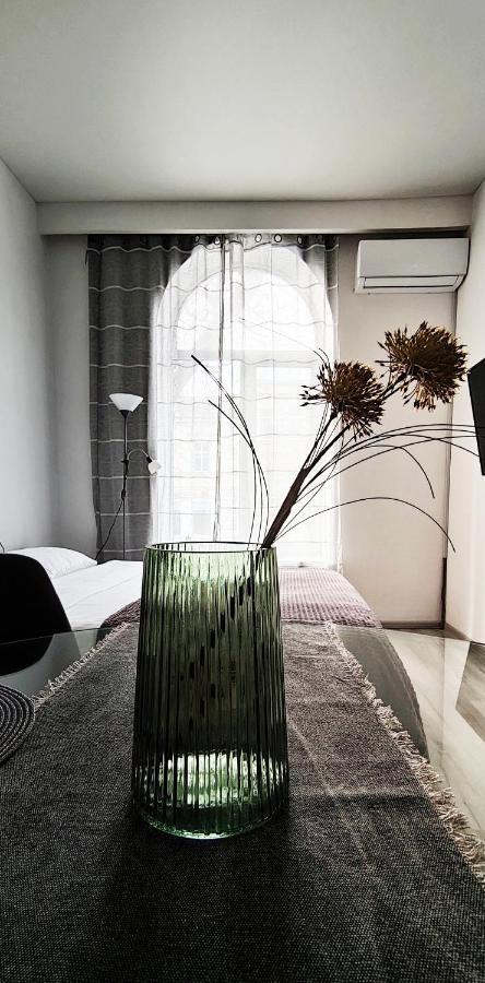 Flat in the city center Odessa Luaran gambar