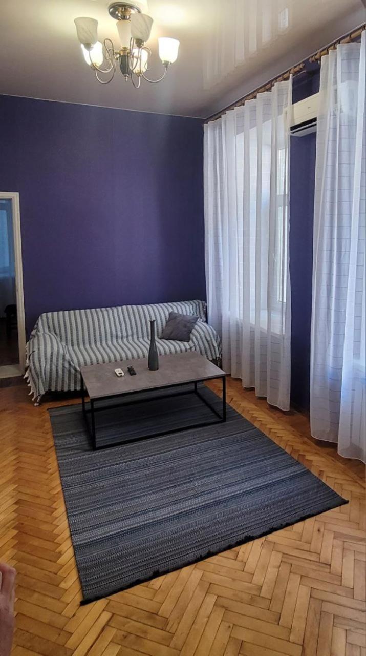 Flat in the city center Odessa Luaran gambar